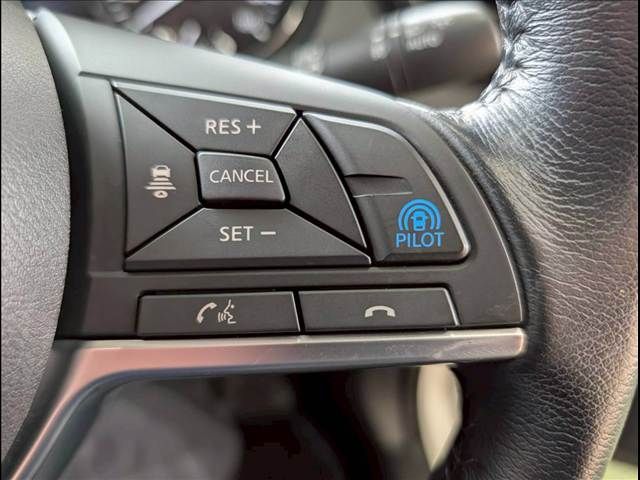 X-TRAIL HYBRID 4WD