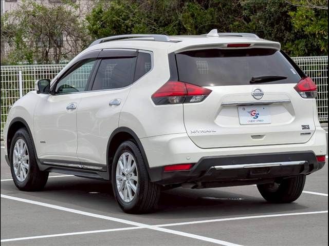 X-TRAIL HYBRID 4WD