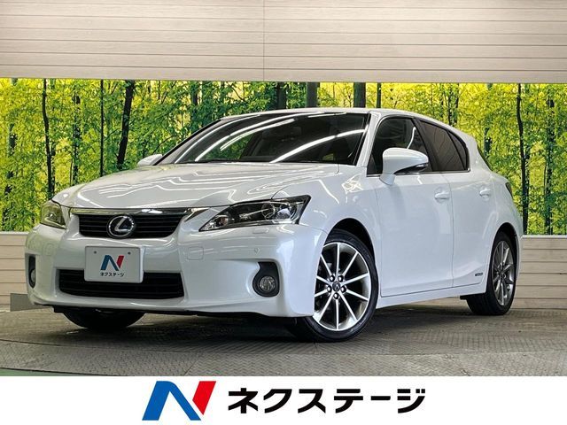 LEXUS CT200h