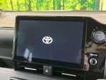 VOXY HYBRID