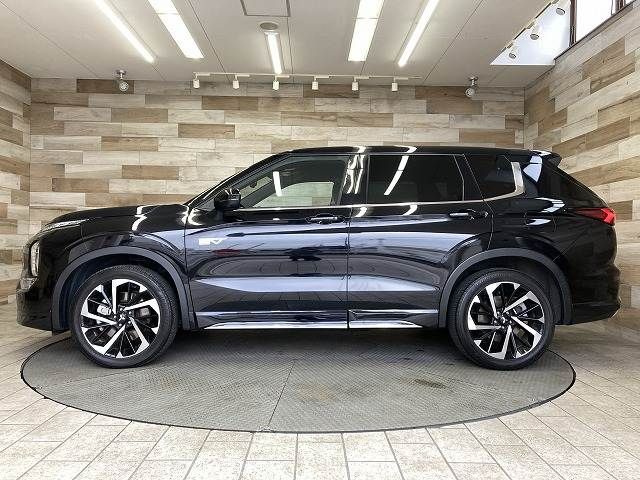OUTLANDER PHEV
