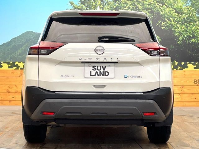 X-TRAIL HYBRID 4WD