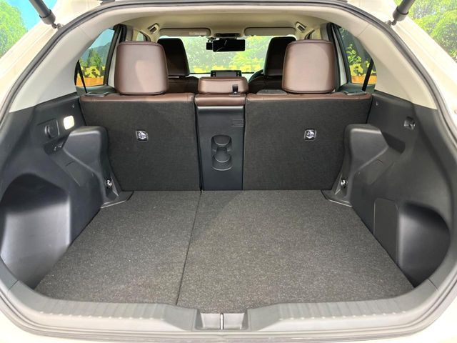 YARIS CROSS HYBRID