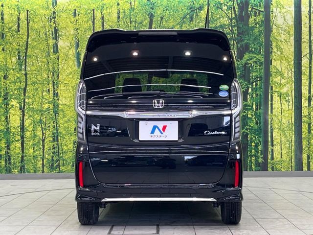 N-BOX CUSTOM