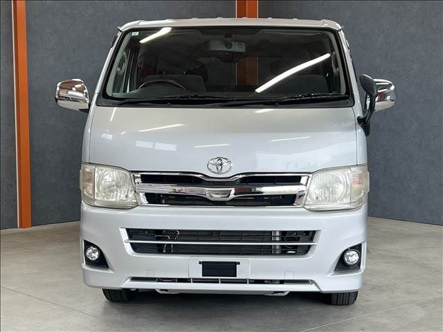 REGIUSACE van 2WD