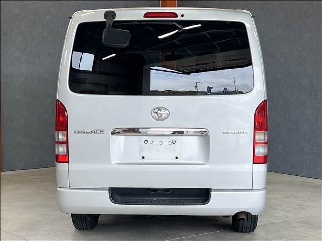 REGIUSACE van 2WD