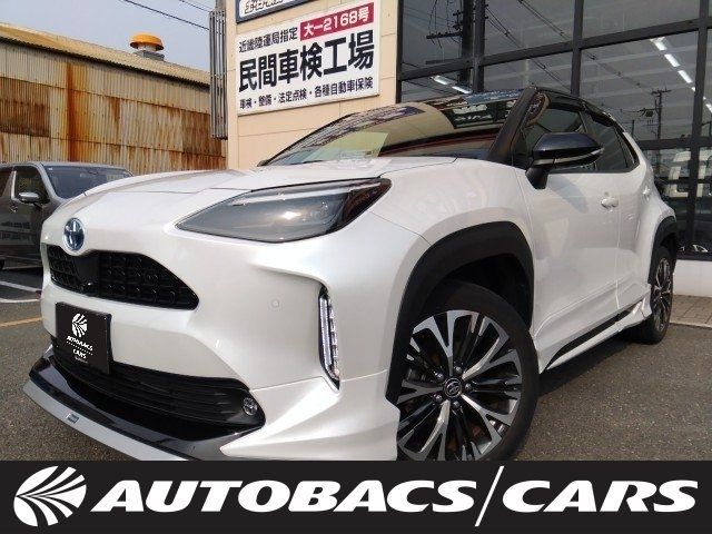 YARIS CROSS HYBRID