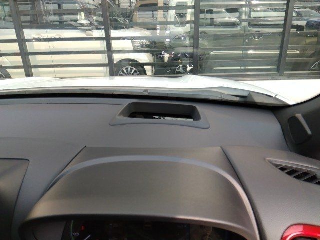 YARIS CROSS HYBRID