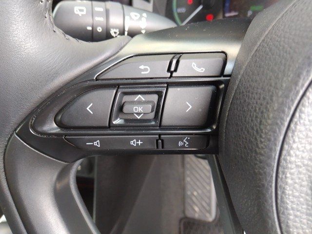 YARIS CROSS HYBRID
