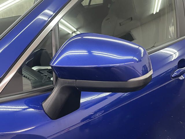 COROLLA CROSS HYBRID
