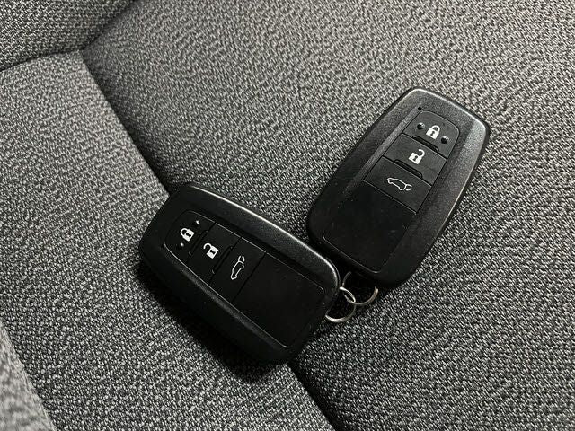 COROLLA CROSS HYBRID