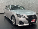 CROWN sedan hybrid