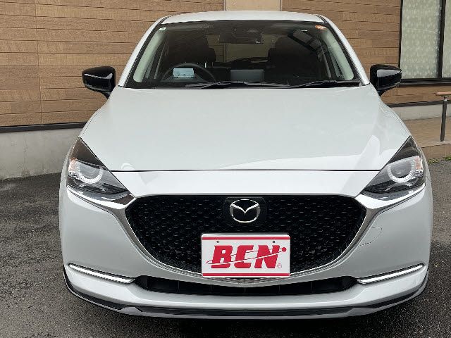 MAZDA2