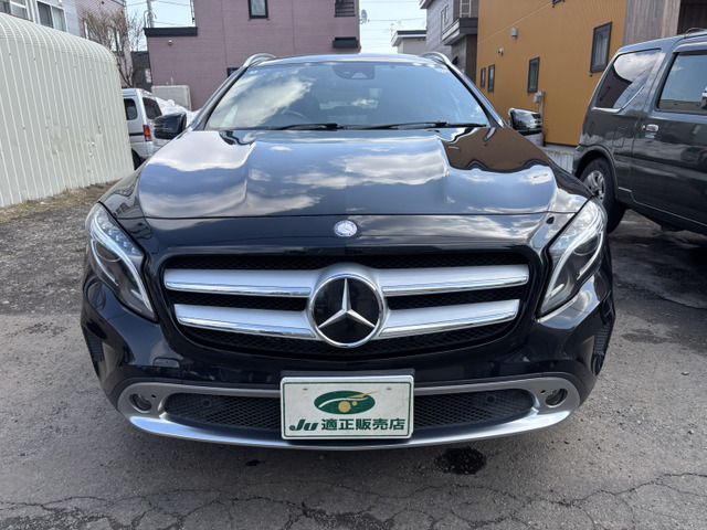 MERCEDES BENZ GLA class