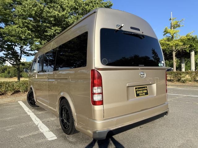 HIACE van 2WD
