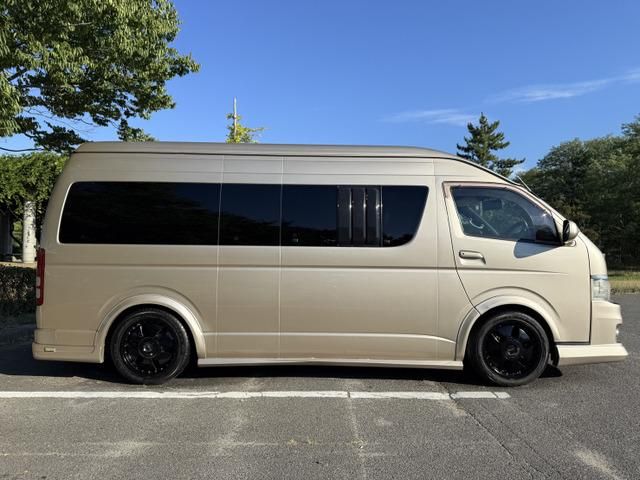HIACE van 2WD