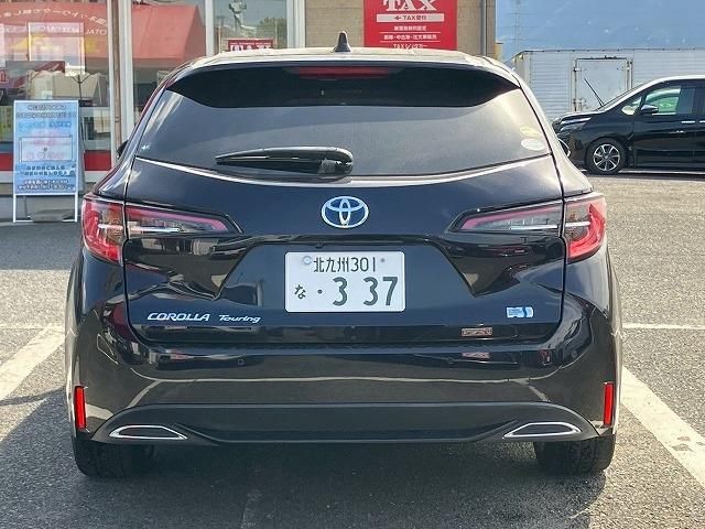 COROLLA TOURING HYBRID