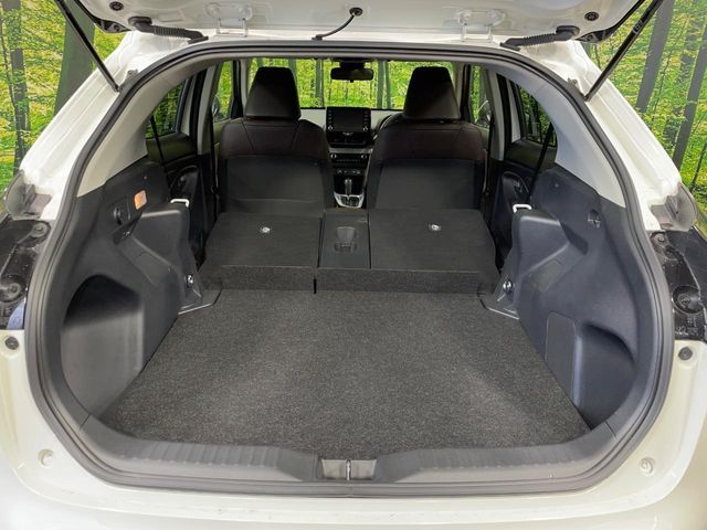 YARIS CROSS HYBRID