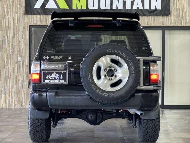 TERRANO REGULUS 4WD