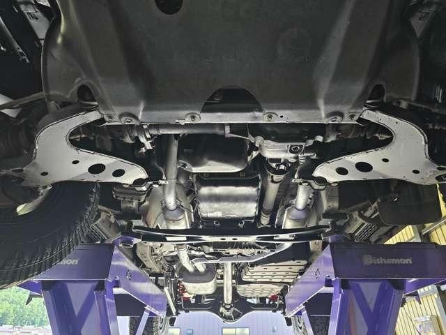 TERRANO REGULUS 4WD