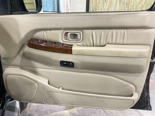 TERRANO REGULUS 4WD