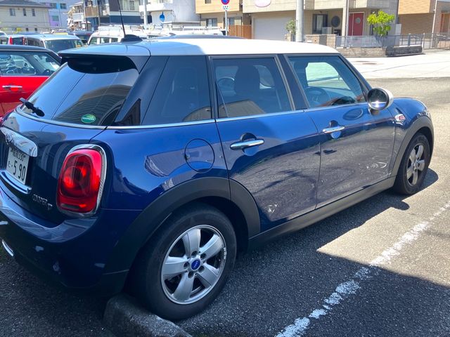 MINI COOPER D 5DOOR