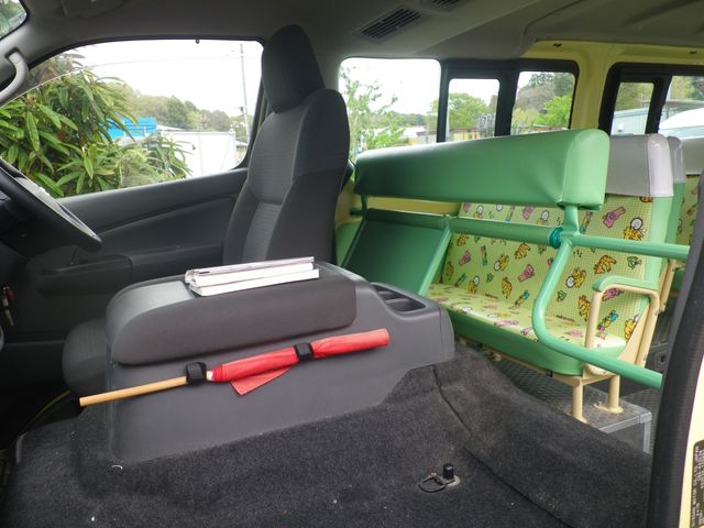 NV350 CARAVAN WAGON
