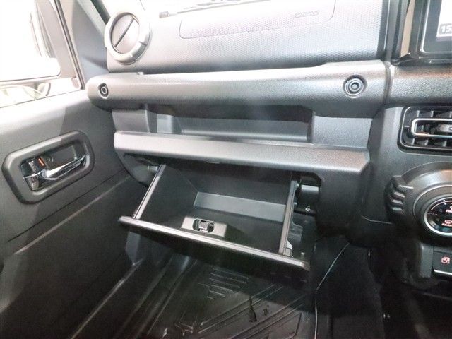 JIMNY NOMADE