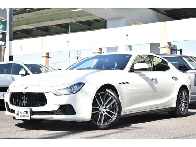 MASERATI GHIBLI Sedan