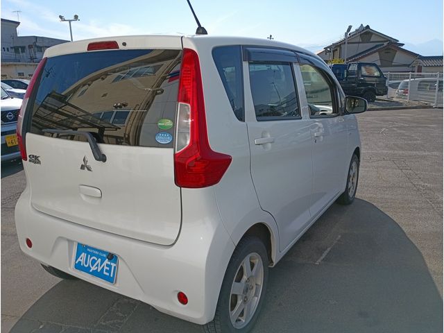 eK WAGON