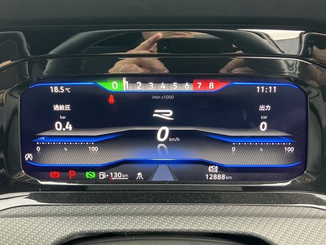 VOLKSWAGEN GOLF R