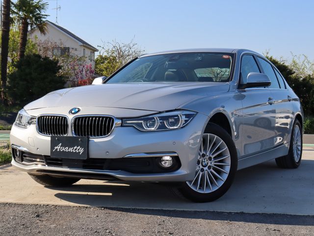 BMW 3 Series sedan