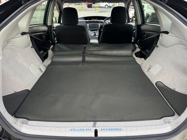 PRIUS PHV