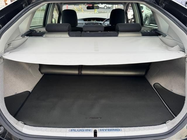 PRIUS PHV