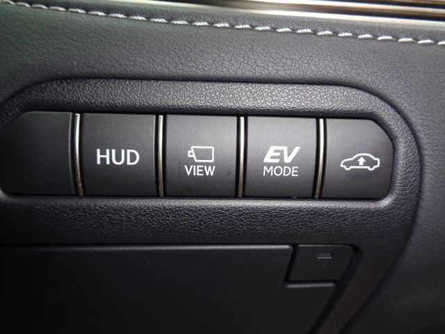 LEXUS LS500h 4WD
