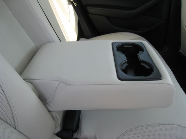 MAZDA3 SEDAN