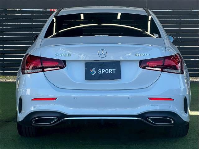 MERCEDES BENZ A class sedan