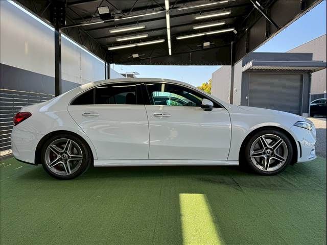 MERCEDES BENZ A class sedan