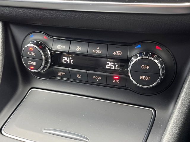 MERCEDES BENZ CLA Shooting Brake