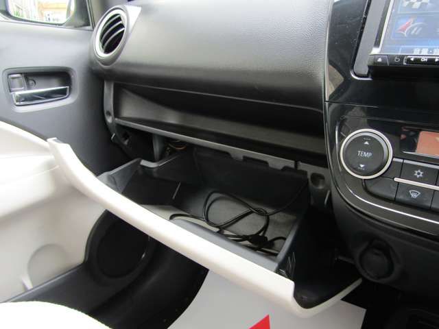 MIRAGE hatchback