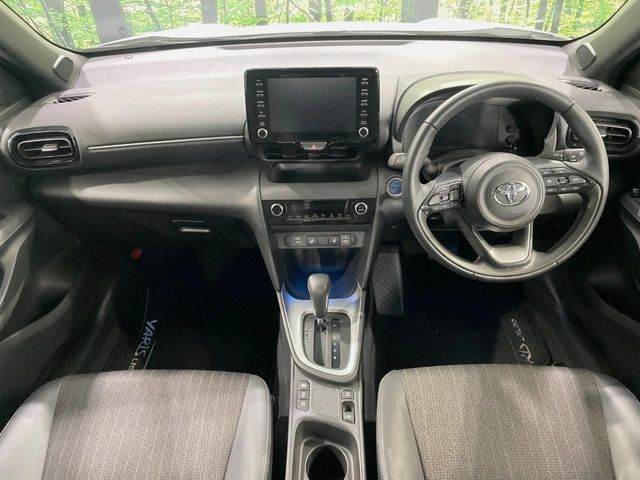 YARIS CROSS HYBRID