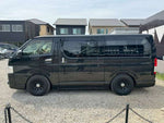 REGIUSACE 2WD van