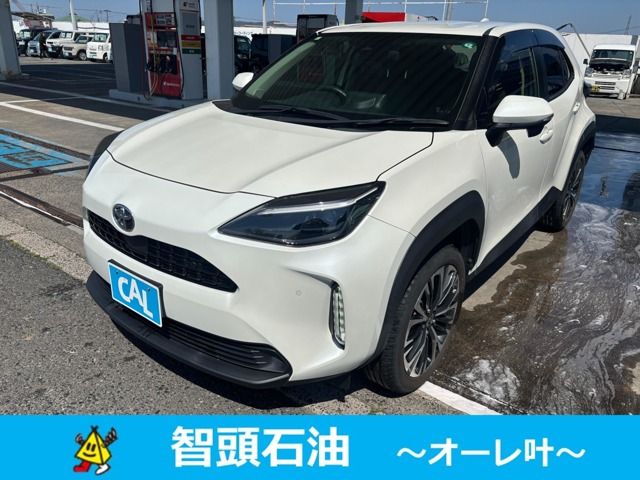 YARIS CROSS
