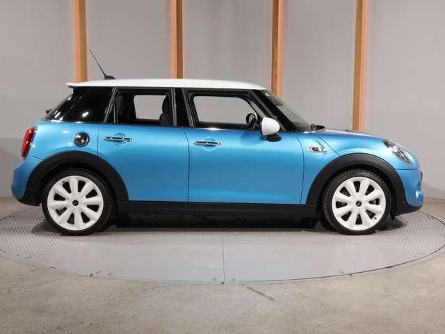 MINI COOPER S 5DOOR