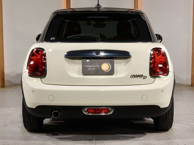 MINI COOPER D 5DOOR
