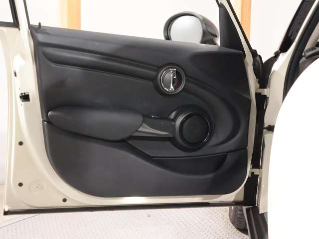 MINI COOPER D 5DOOR