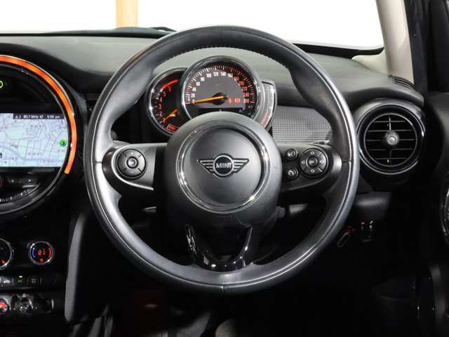 MINI COOPER D 5DOOR