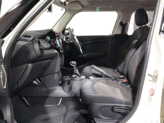 BMW MINI COOPER 5DOOR