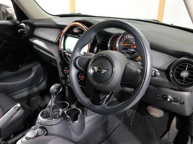 BMW MINI COOPER 5DOOR