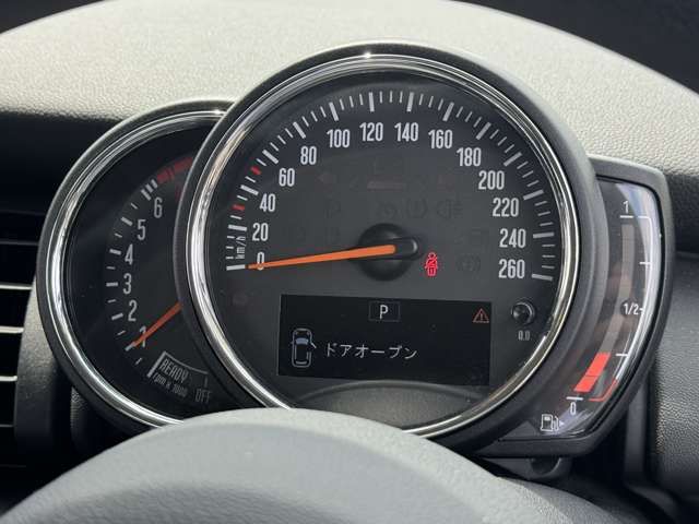 BMW MINI ONE 5DOOR